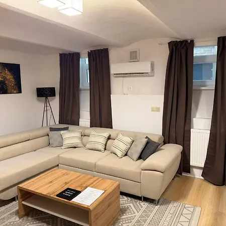 Apartment Bunker In The Old Town